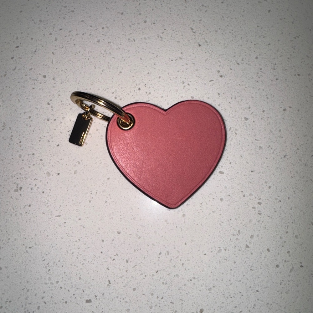 Coach Coral Heart Key Holder - Picture 3 of 4